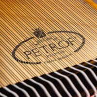 Petrof III Grand