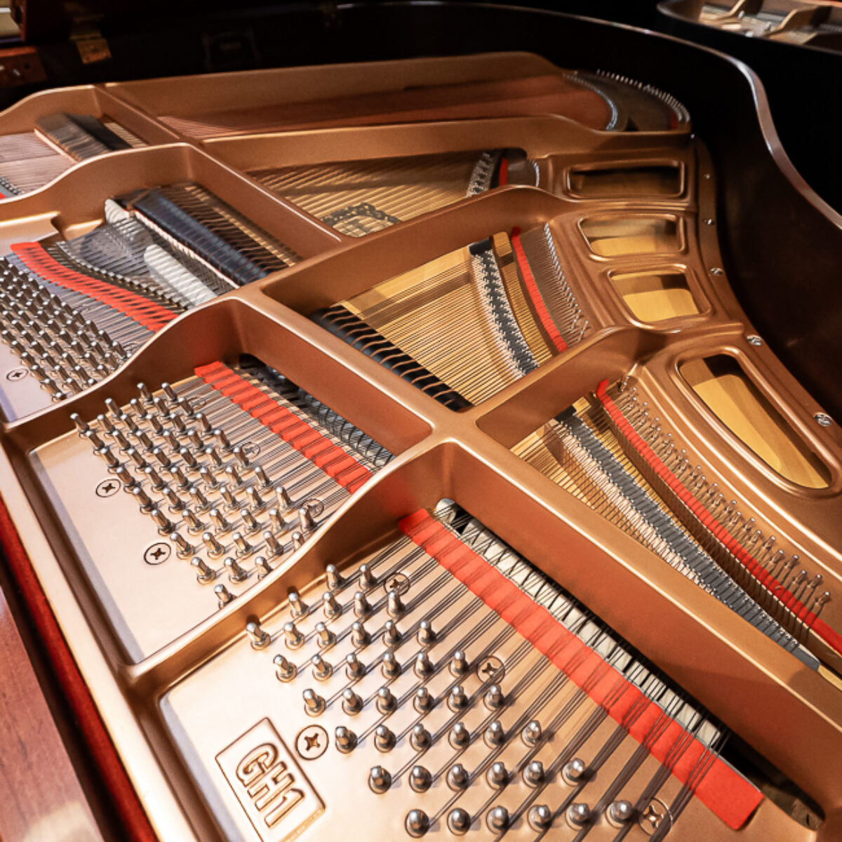 Yamaha GH1 Grand