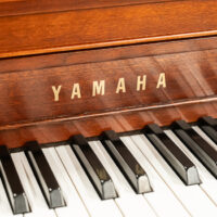 Yamaha M450 Upright