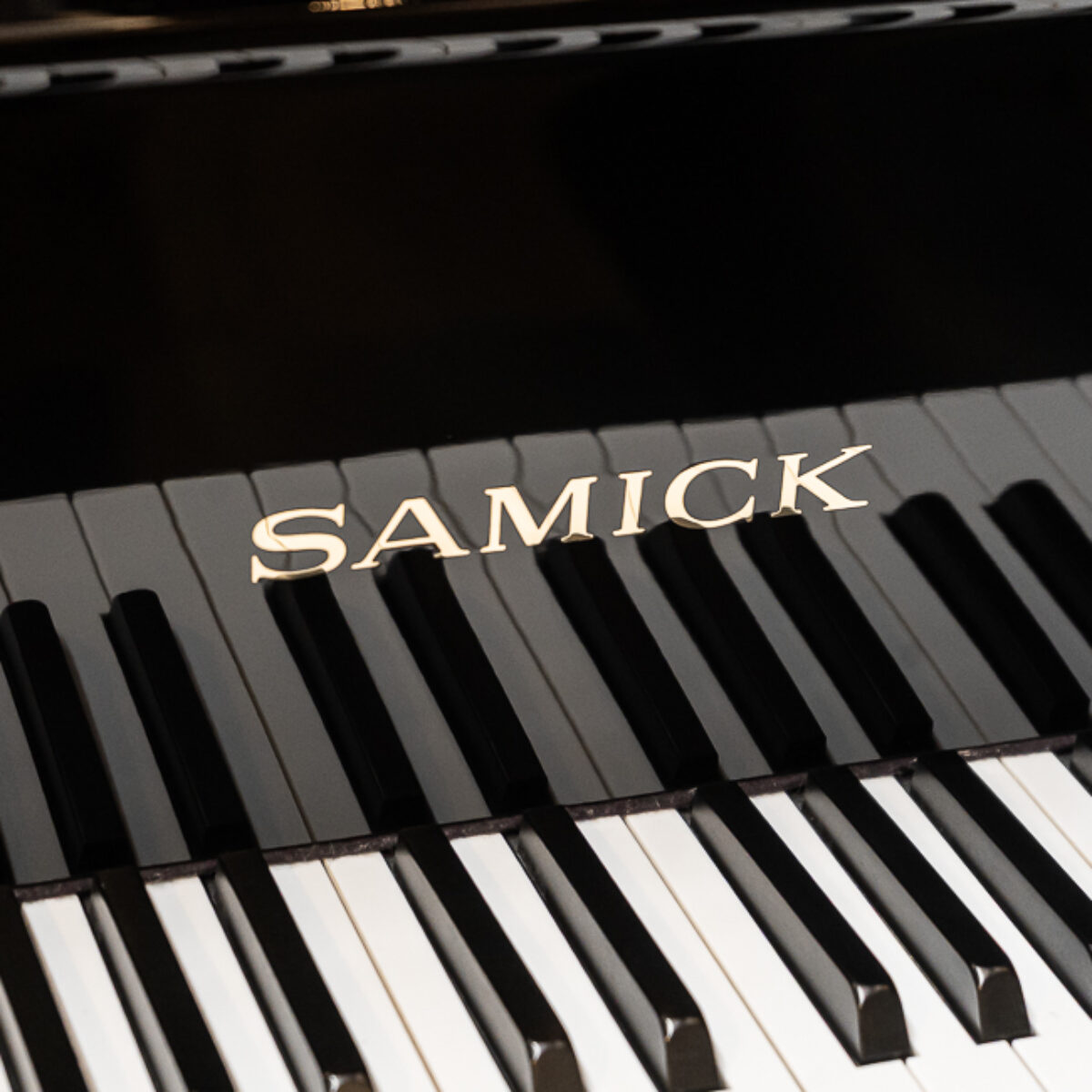 Samick SIG-50 Grand