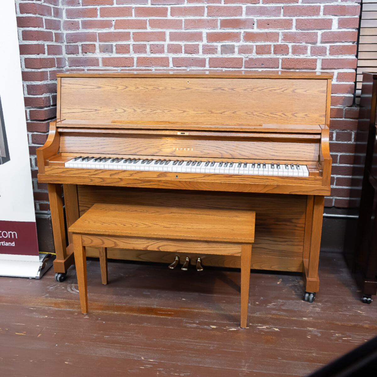 Yamaha P22 Studio Upright