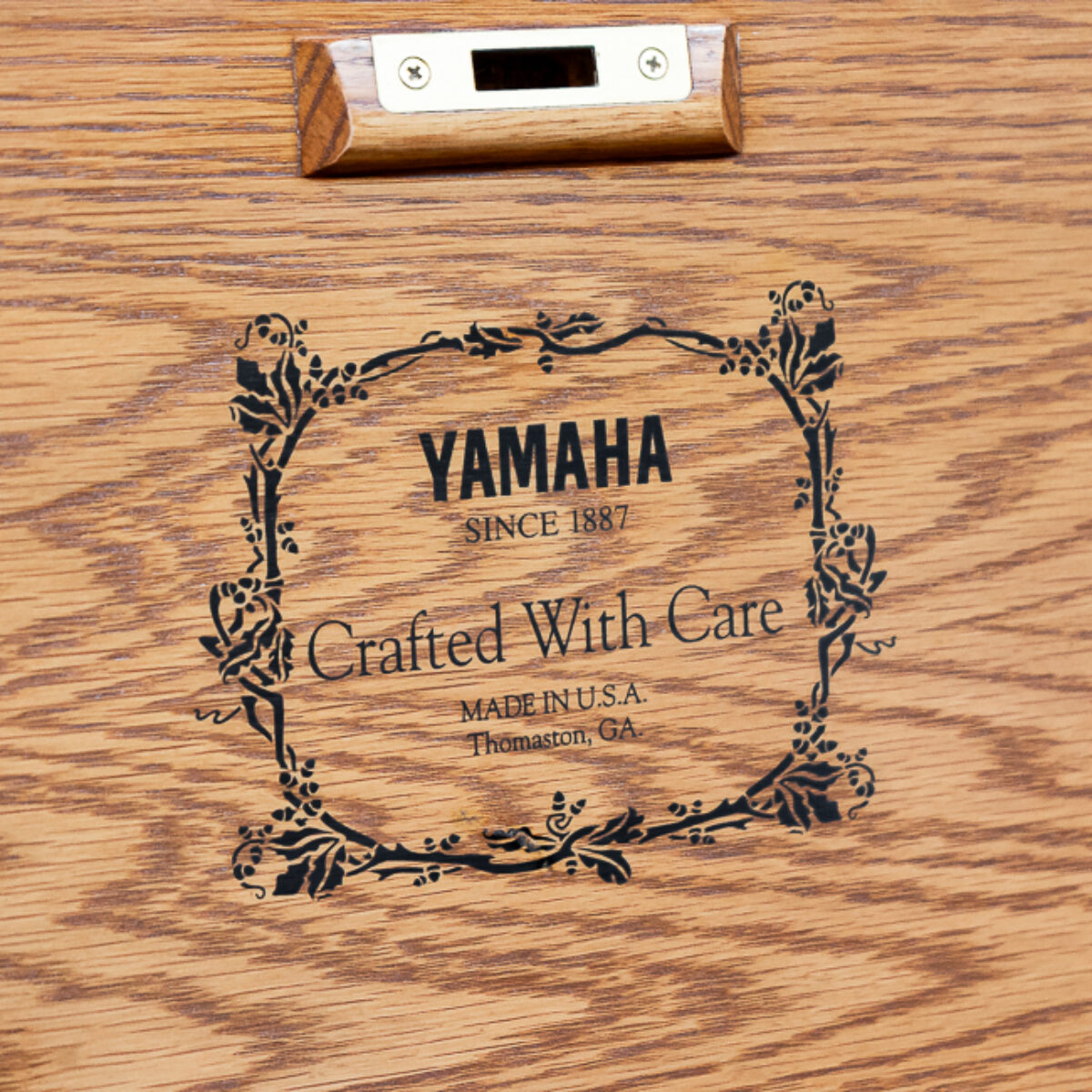 Yamaha P22 Studio Upright