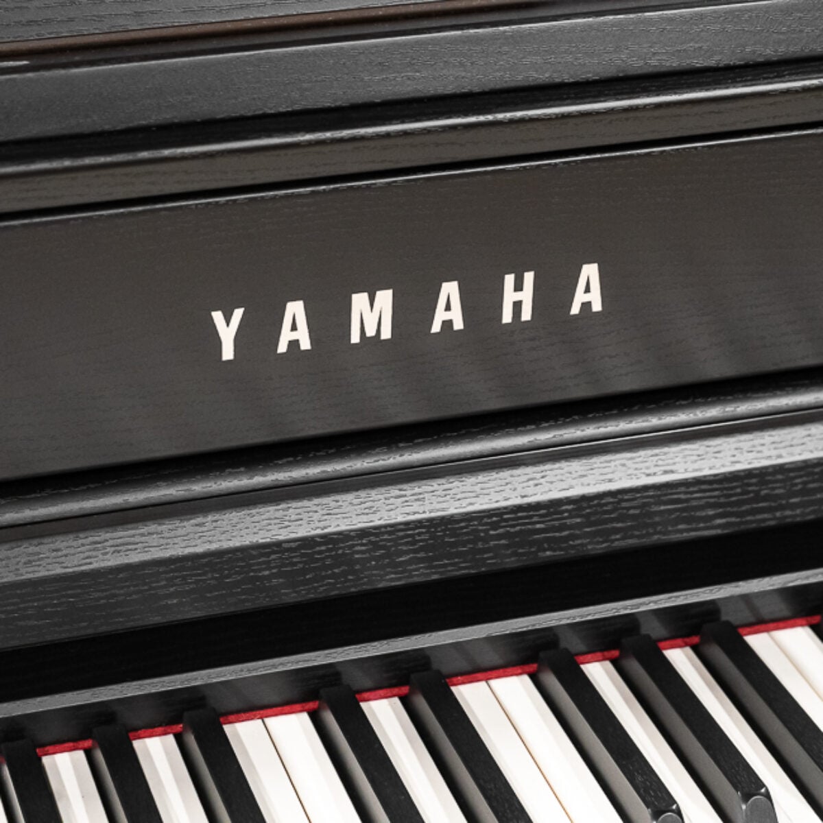 Yamaha CLP 745-Clavinova Digital