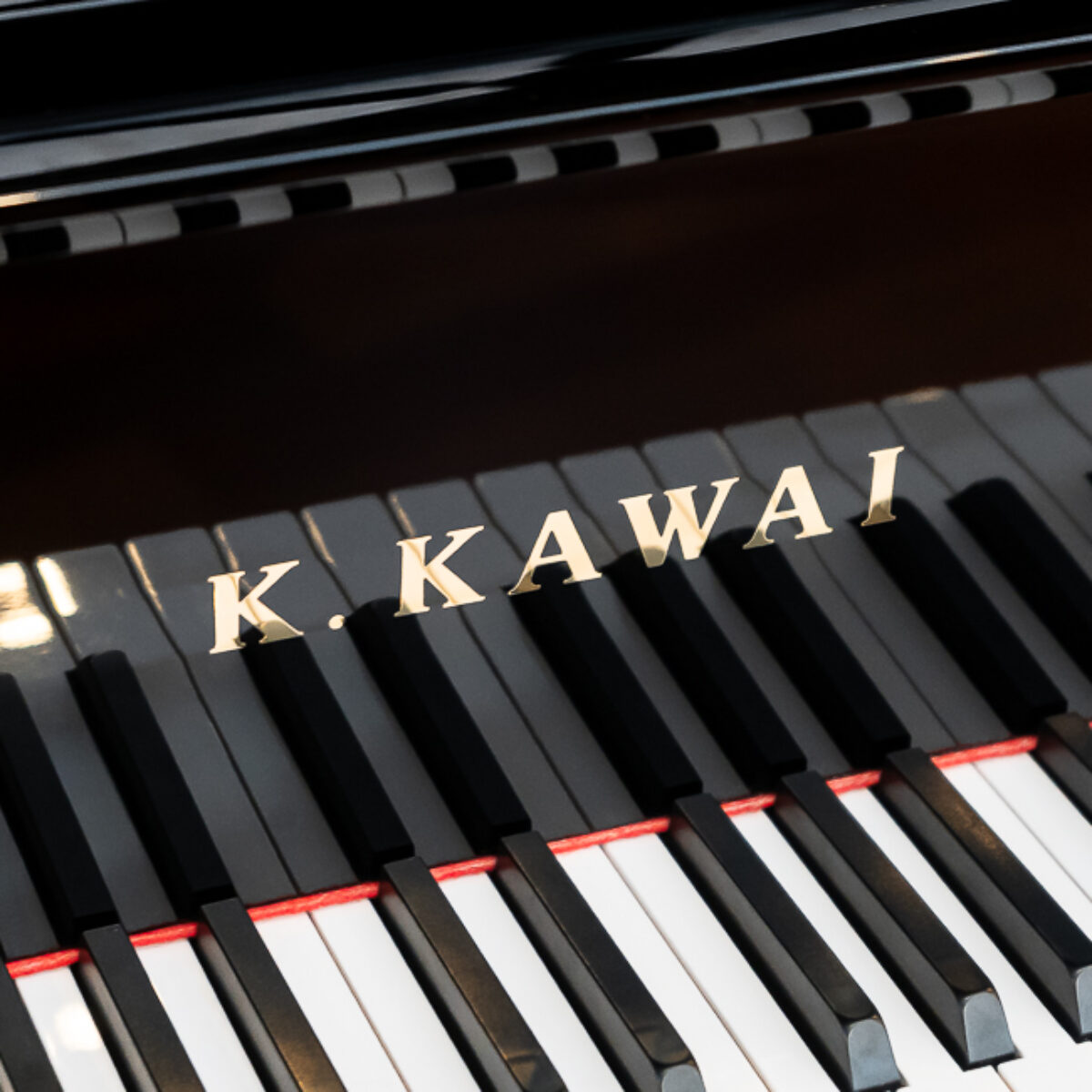 Kawai GM-10K Grand