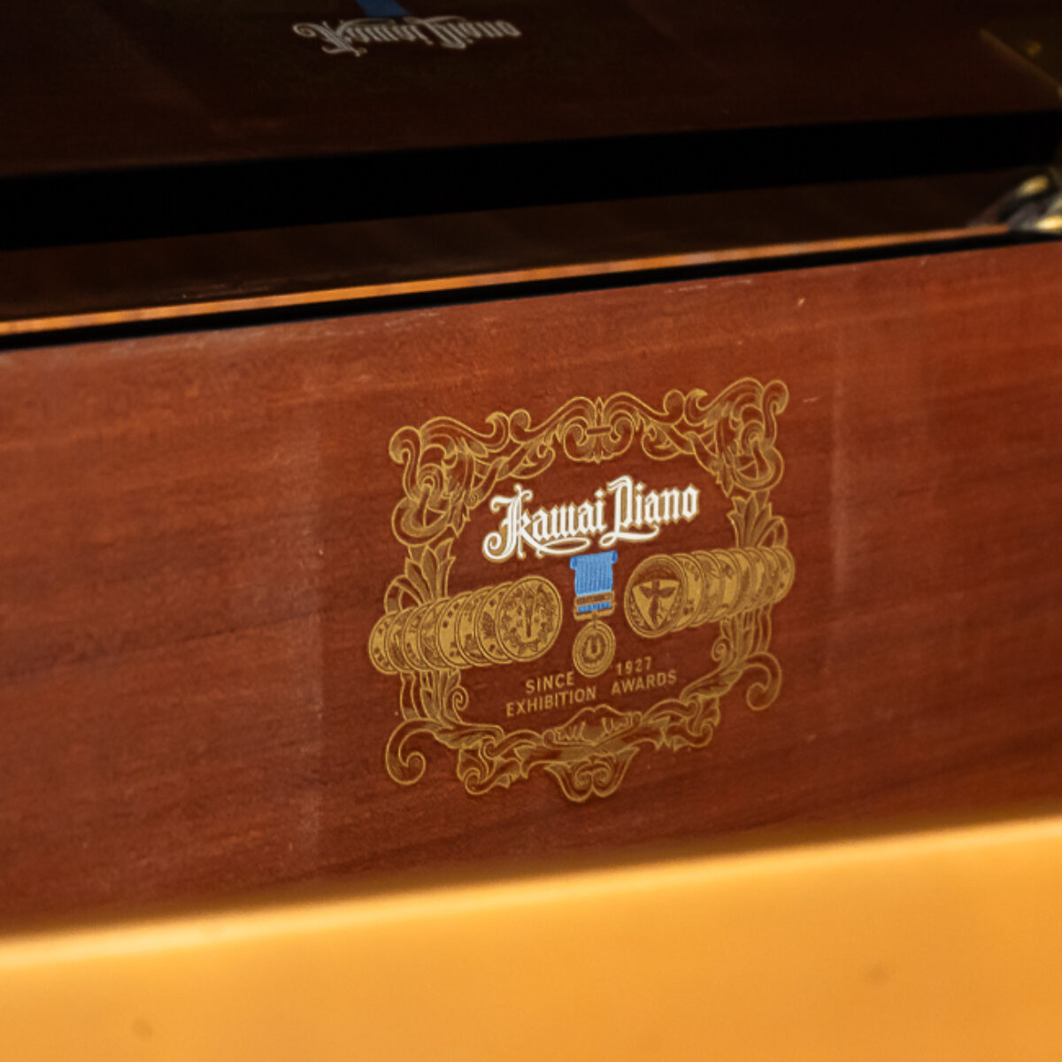 Kawai GM-10K Grand