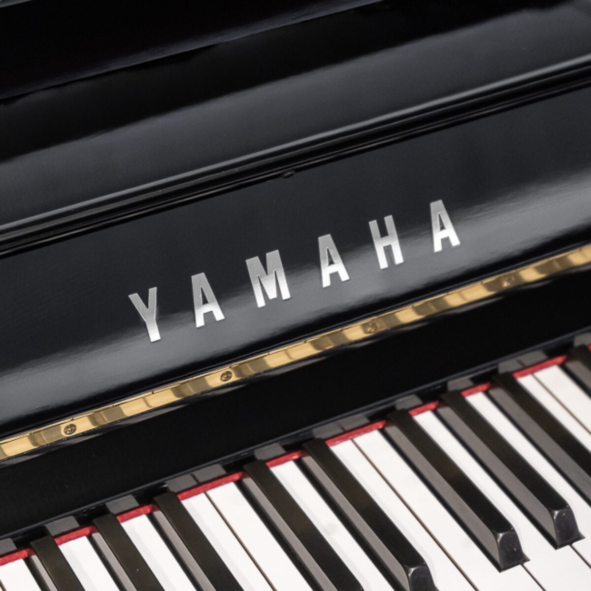 Yamaha U1 Upright