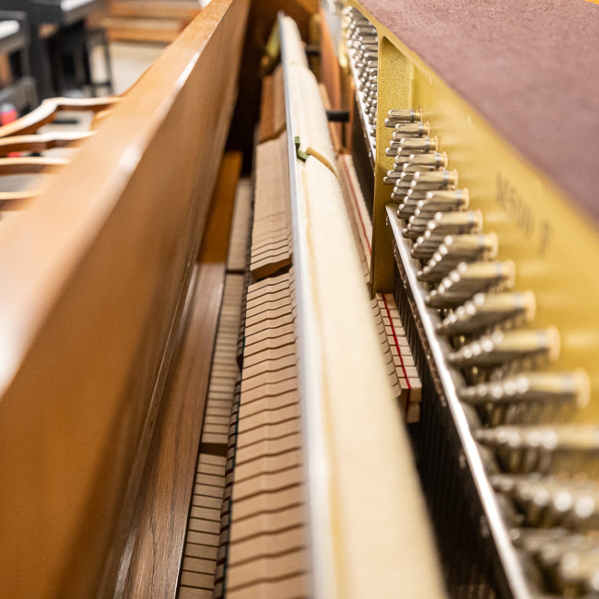 Yamaha M500F Decorator Upright